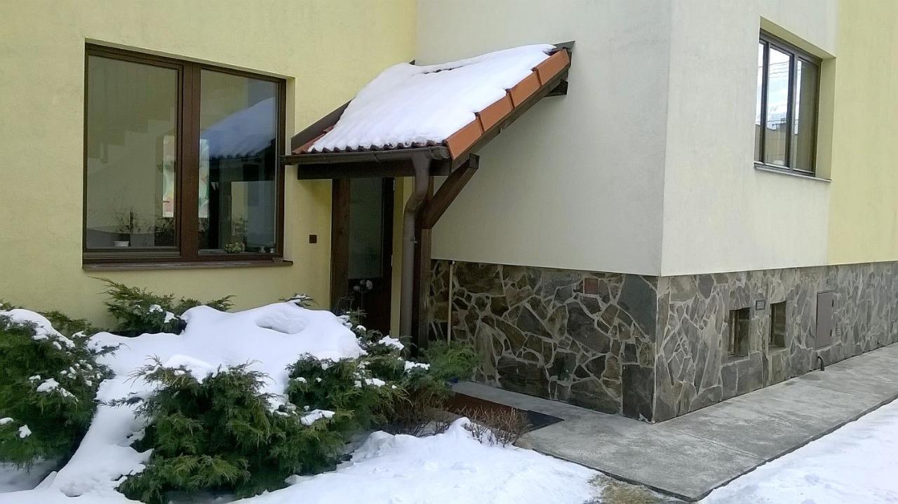 Apartment Beatris Svit Esterno foto
