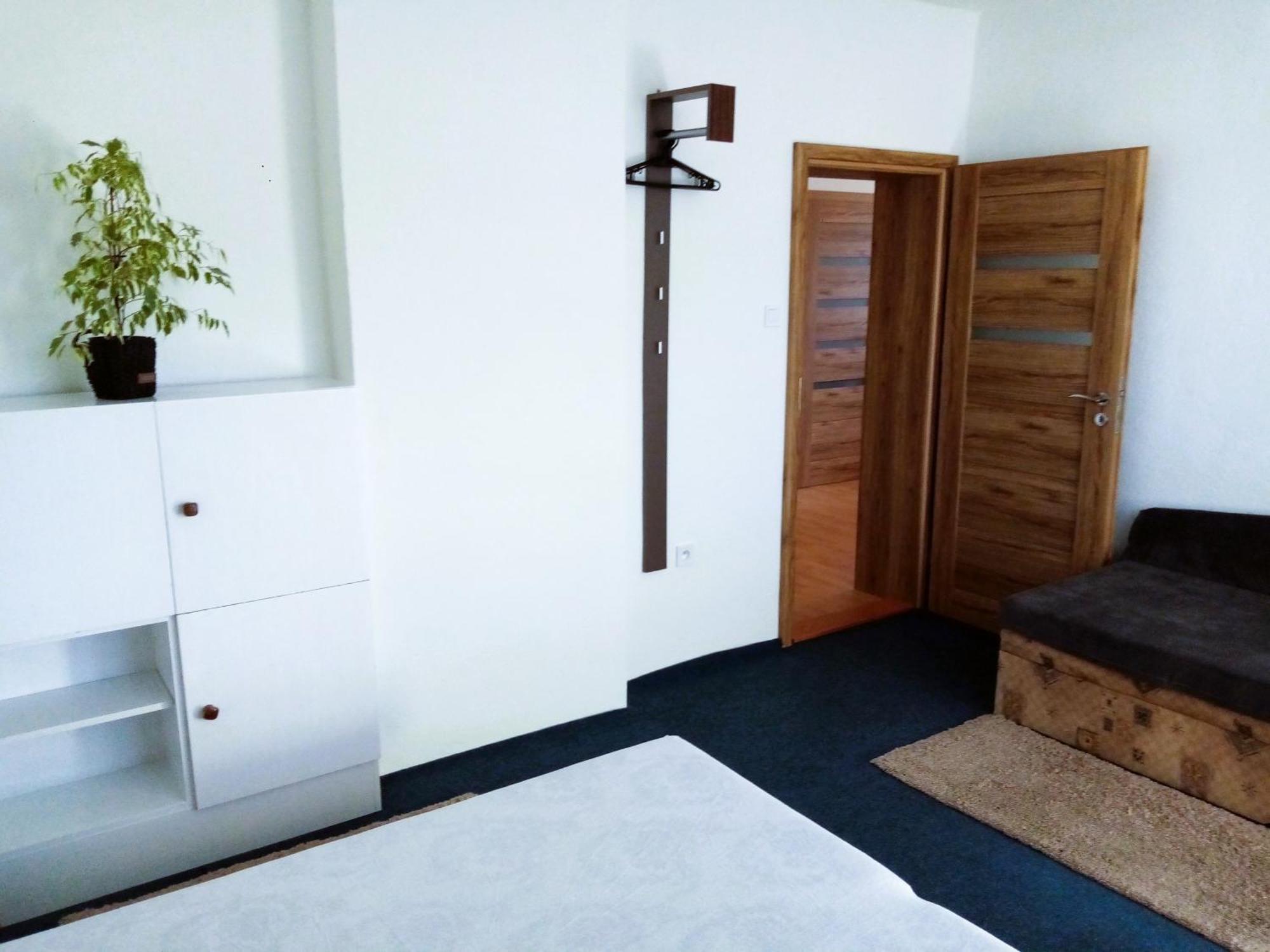 Apartment Beatris Svit Esterno foto